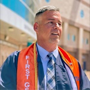 Meet your Posher, Robert